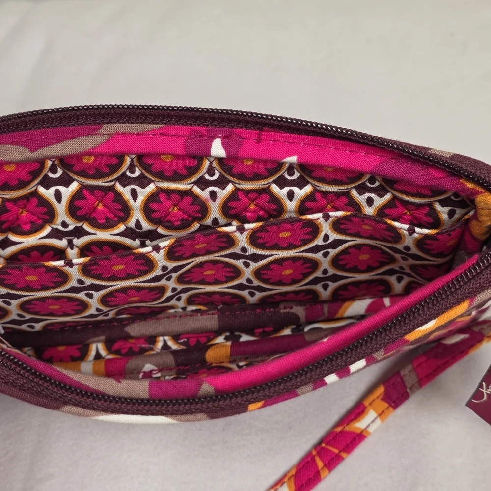 Vera Bradley Floral Quilted Wristlet Clutch Pink Brown Zip Pouch